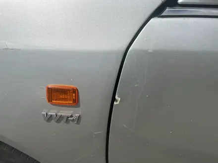 Toyota Camry 2004 года за 5 000 000 тг. в Астана – фото 19