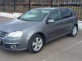 Volkswagen Golf 2006 года за 4 000 000 тг. в Караганда – фото 2