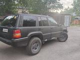 Jeep Grand Cherokee 1995 года за 2 000 000 тг. в Алматы – фото 5