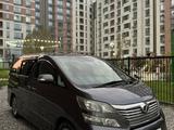 Toyota Vellfire 2011 годаfor6 200 000 тг. в Актобе – фото 2