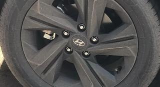 Диски и шины на а/м Hyundai Elantra 2023, почти новые, пробег всего 2000 км за 310 000 тг. в Алматы