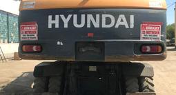 Hyundai  Hyundai R210W 2013 годаfor42 000 000 тг. в Астана