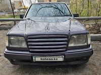 Mercedes-Benz E 220 1994 годаүшін2 000 000 тг. в Караганда