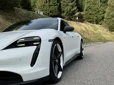 Porsche Taycan, 2023