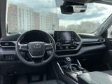 Toyota Highlander 2022 года за 36 000 000 тг. в Астана – фото 5