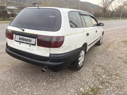 Toyota Caldina 1997 года за 1 300 000 тг. в Алматы – фото 4