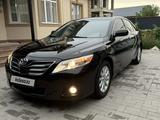 Toyota Camry 2011 годаfor8 850 000 тг. в Алматы