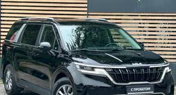 Kia Carnival 2023 года за 17 290 000 тг. в Алматы – фото 2