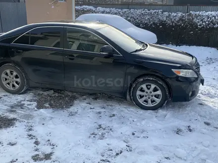 Toyota Camry 2011 года за 7 200 000 тг. в Алматы – фото 6