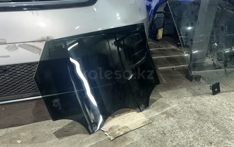 Боковые стекла Range Rover Velarүшін10 000 тг. в Алматы