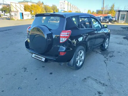 Toyota RAV4 2011 года за 8 500 000 тг. в Петропавловск – фото 4