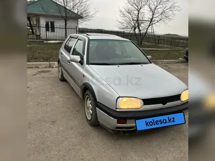 Volkswagen Golf 1993 года за 2 200 000 тг. в Алматы