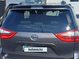 Toyota Sienna 2015 годаүшін14 500 000 тг. в Алматы