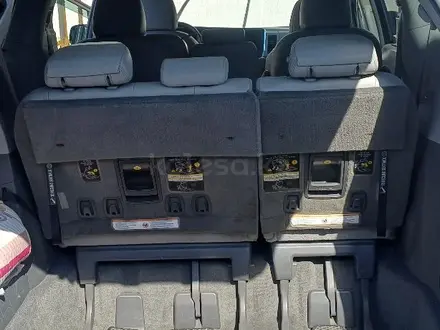 Toyota Sienna 2015 года за 14 500 000 тг. в Алматы – фото 3