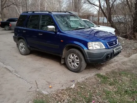 Honda CR-V 1997 года за 2 700 000 тг. в Усть-Каменогорск