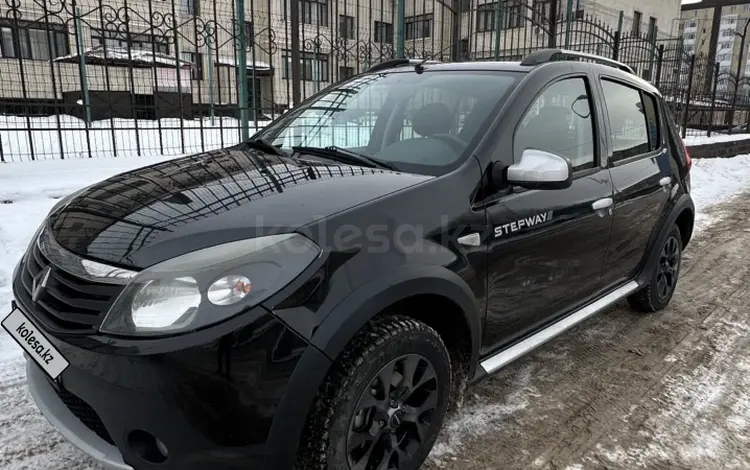 Renault Sandero Stepway 2014 года за 3 800 000 тг. в Караганда