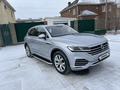 Volkswagen Touareg 2022 года за 27 500 000 тг. в Атырау – фото 17