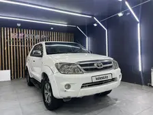 Toyota Fortuner, 2007