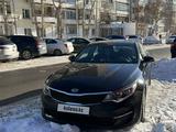 Kia Optima 2018 года за 9 400 000 тг. в Астана