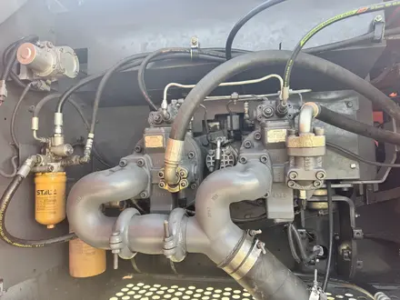 Hitachi  ZX330 2013 года за 35 000 000 тг. в Астана – фото 2