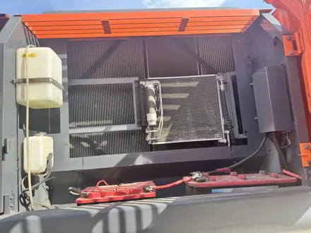 Hitachi  ZX330 2013 года за 35 000 000 тг. в Астана – фото 4