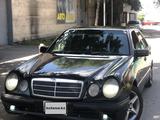 Mercedes-Benz E 230 1999 годаүшін3 200 000 тг. в Алматы – фото 2