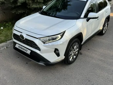 Toyota RAV4 2020 года за 18 500 000 тг. в Алматы – фото 9