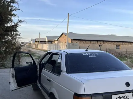 Volkswagen Passat 1993 года за 1 350 000 тг. в Тараз – фото 3