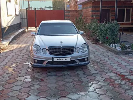 Mercedes-Benz E 200 2006 года за 4 400 000 тг. в Алматы