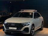 Audi Q8 55 TFSI Quattro Advance 2024 года за 62 790 000 тг. в Астана