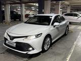 Toyota Camry 2018 года за 12 645 000 тг. в Алматы