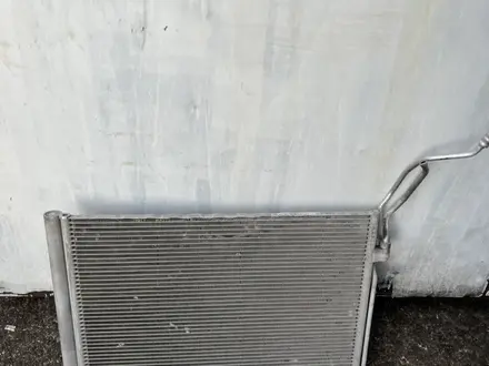 Радиатор и радиатор кондиционера E65 за 15 000 тг. в Алматы – фото 17