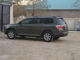 Toyota Highlander 2013 годаүшін8 800 000 тг. в Актау