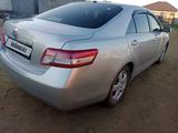 Toyota Camry 2010 года за 7 200 000 тг. в Актобе – фото 4