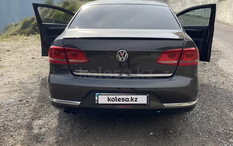 Volkswagen Passat 2014 годаfor5 300 000 тг. в Кызылорда