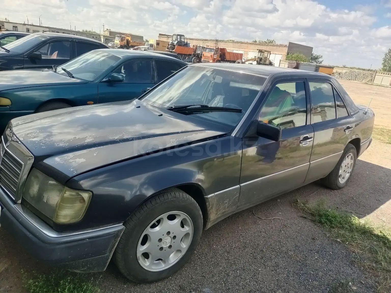 Mercedes-Benz E-Class, 1991