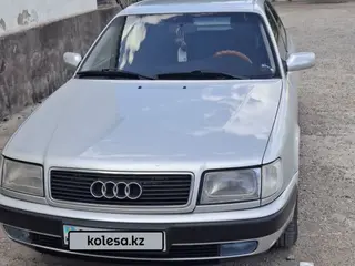 Audi 100