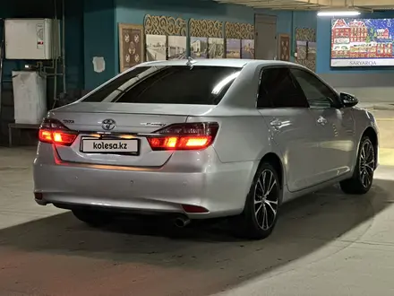 Toyota Camry 2015 года за 9 992 760 тг. в Астана – фото 6