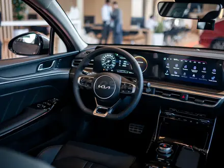Kia K5 Premium 2025 года за 14 990 000 тг. в Алматы – фото 11