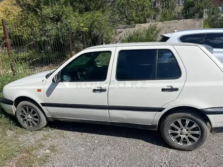 Volkswagen Golf 1994 года за 1 500 000 тг. в Караганда – фото 5