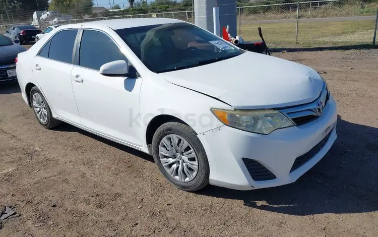 Toyota Camry 2012 годаfor2 600 000 тг. в Атырау