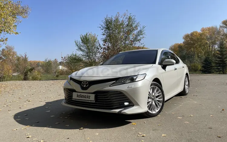 Toyota Camry 2018 годаүшін14 000 000 тг. в Семей