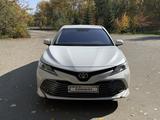 Toyota Camry 2018 годаүшін15 000 000 тг. в Семей – фото 3