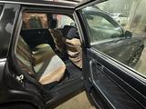 Audi A6 1994 года за 1 500 000 тг. в Астана – фото 4