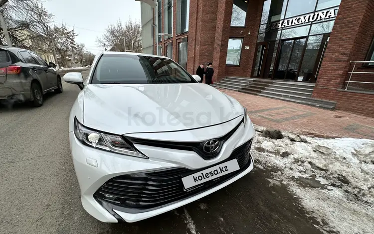Toyota Camry 2018 годаүшін13 000 000 тг. в Уральск