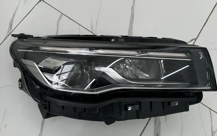 Geely Emgrand Передняя правая фара за 5 000 тг. в Астана