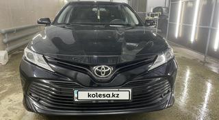 Toyota Camry 2018 года за 11 500 000 тг. в Актобе