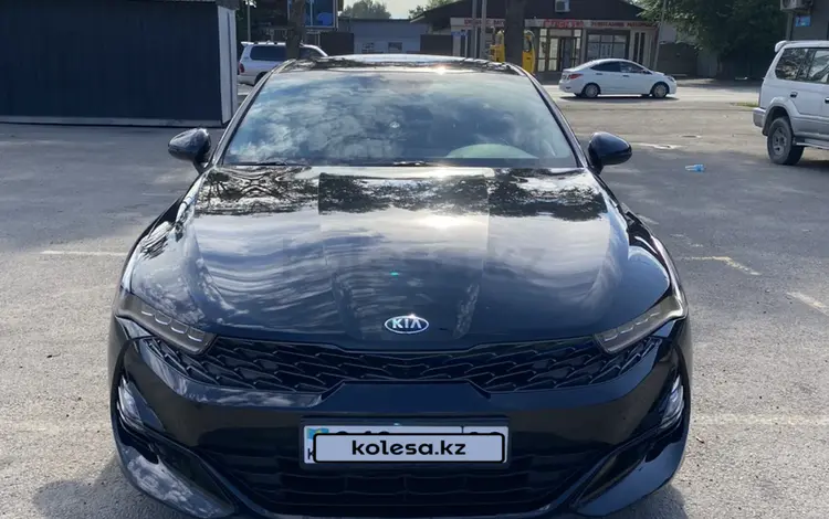 Kia K5 2021 года за 9 300 000 тг. в Алматы