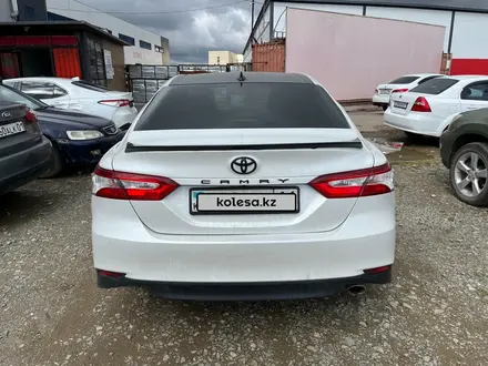Toyota Camry 2019 года за 10 113 300 тг. в Астана – фото 6