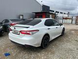 Toyota Camry 2019 года за 10 113 300 тг. в Астана – фото 5